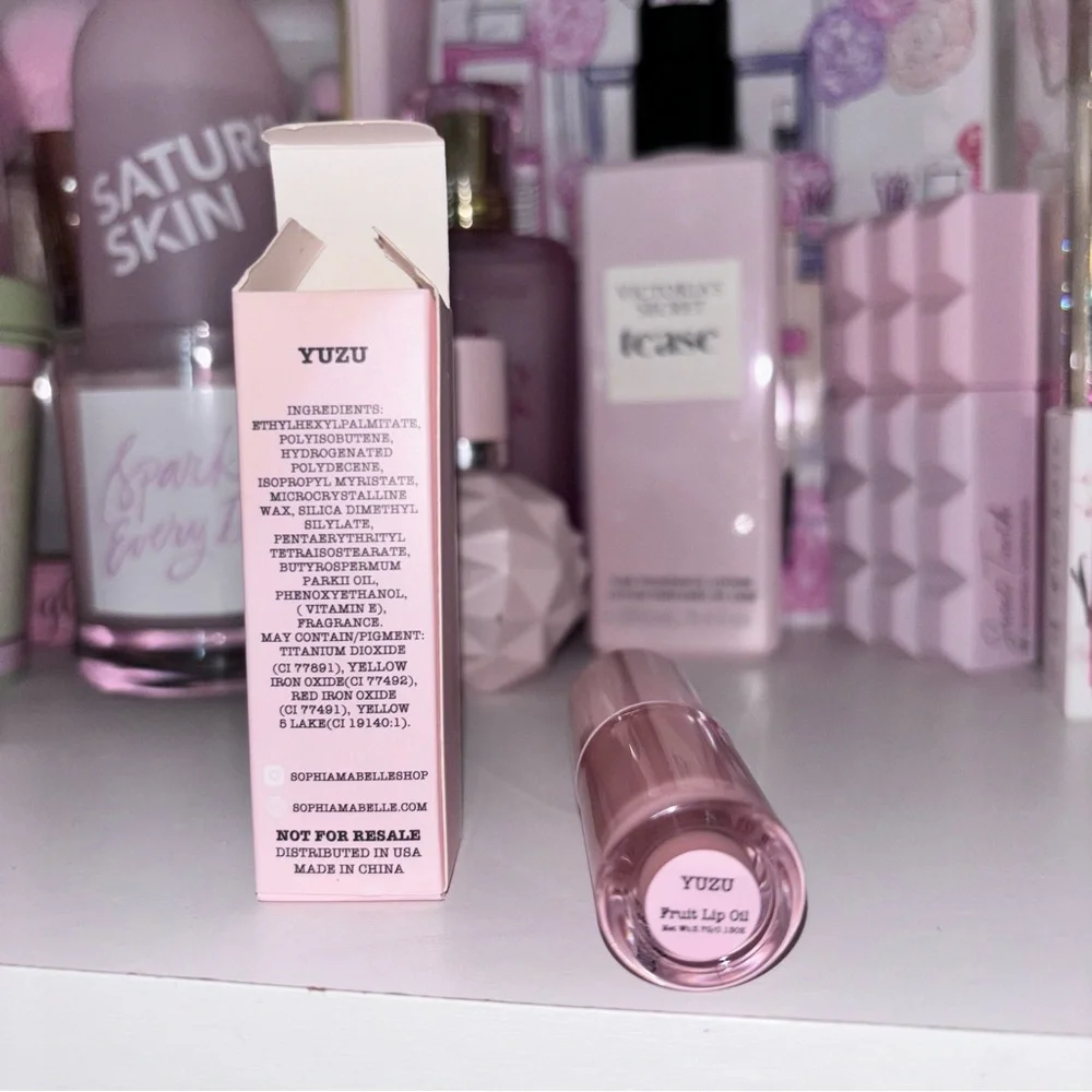 💝NIB Sophia+Mable Yuzu Lip Slick - Fruit Lip Oil💝